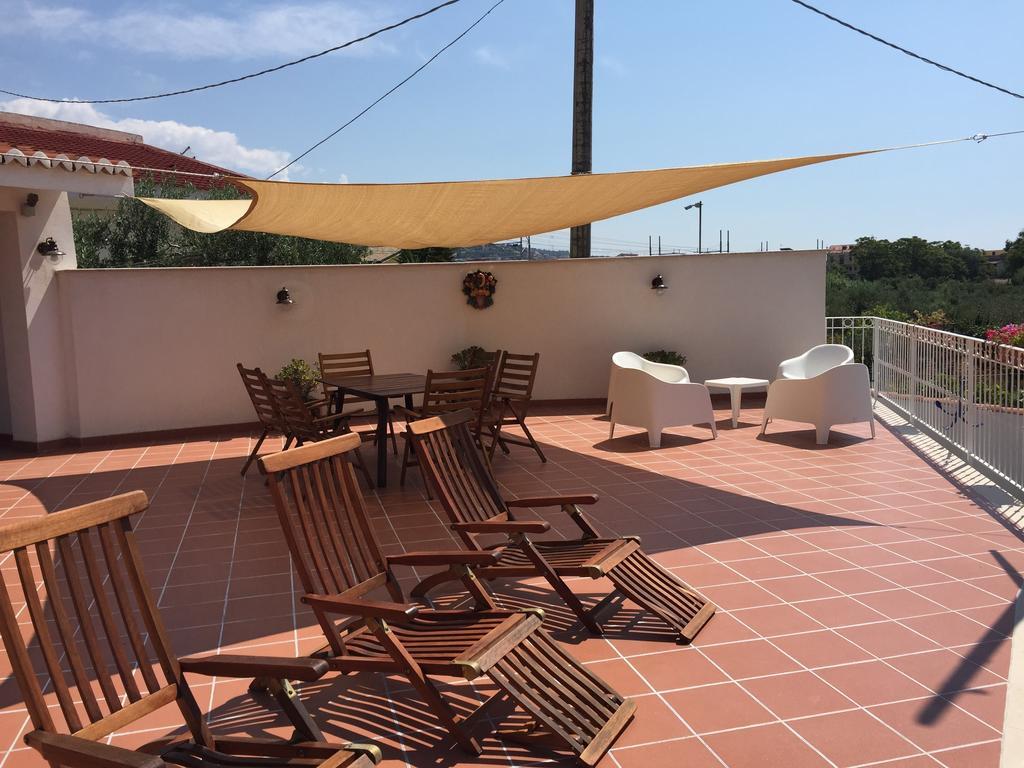 B&B Villa Sul Mare Melito Di Porto Salvo Buitenkant foto