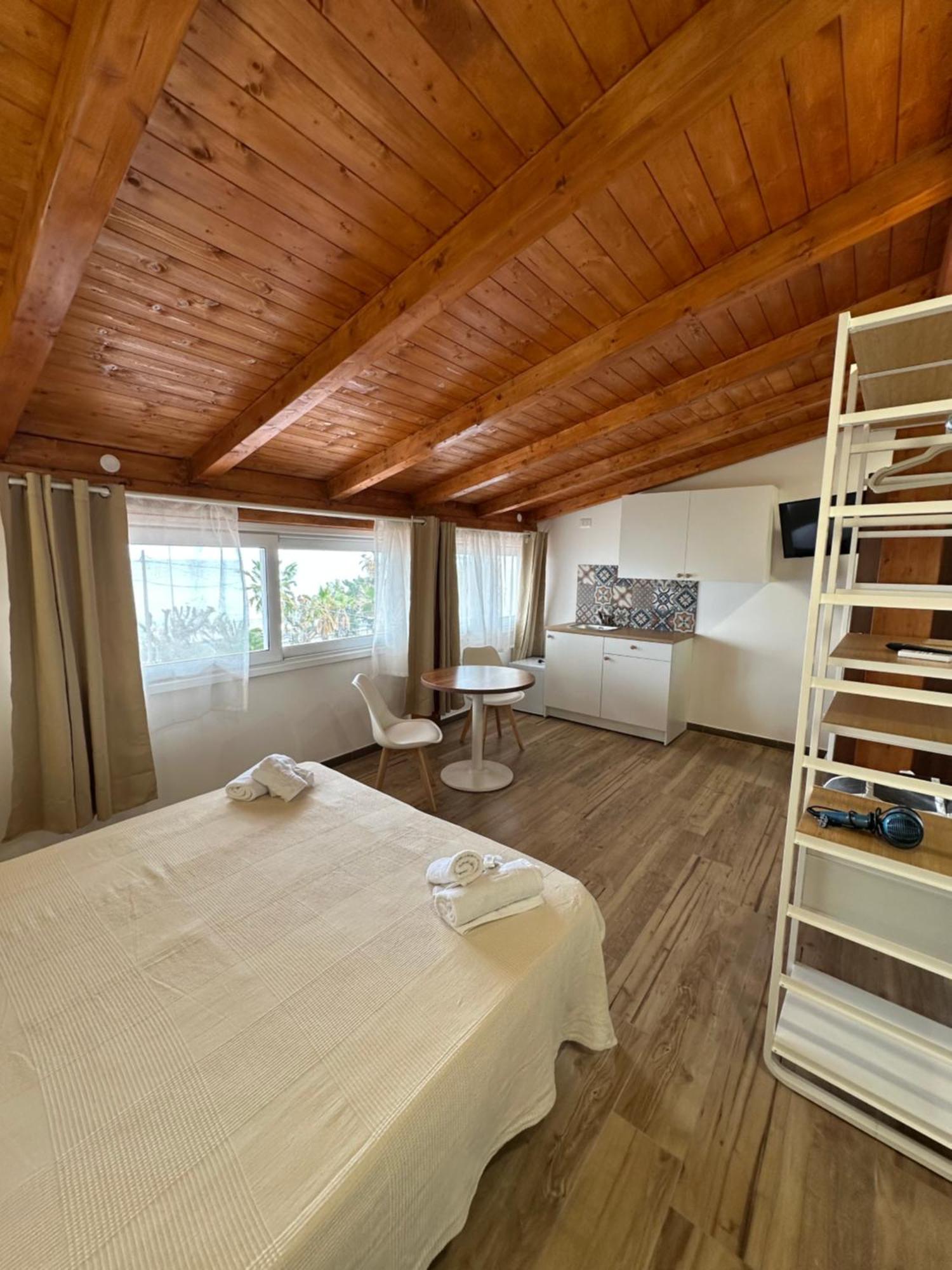 B&B Villa Sul Mare Melito Di Porto Salvo Buitenkant foto