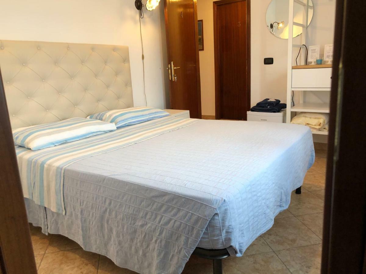 B&B Villa Sul Mare Melito Di Porto Salvo Buitenkant foto