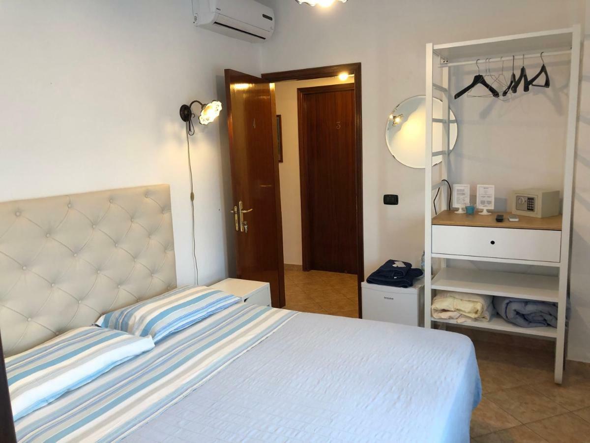 B&B Villa Sul Mare Melito Di Porto Salvo Buitenkant foto